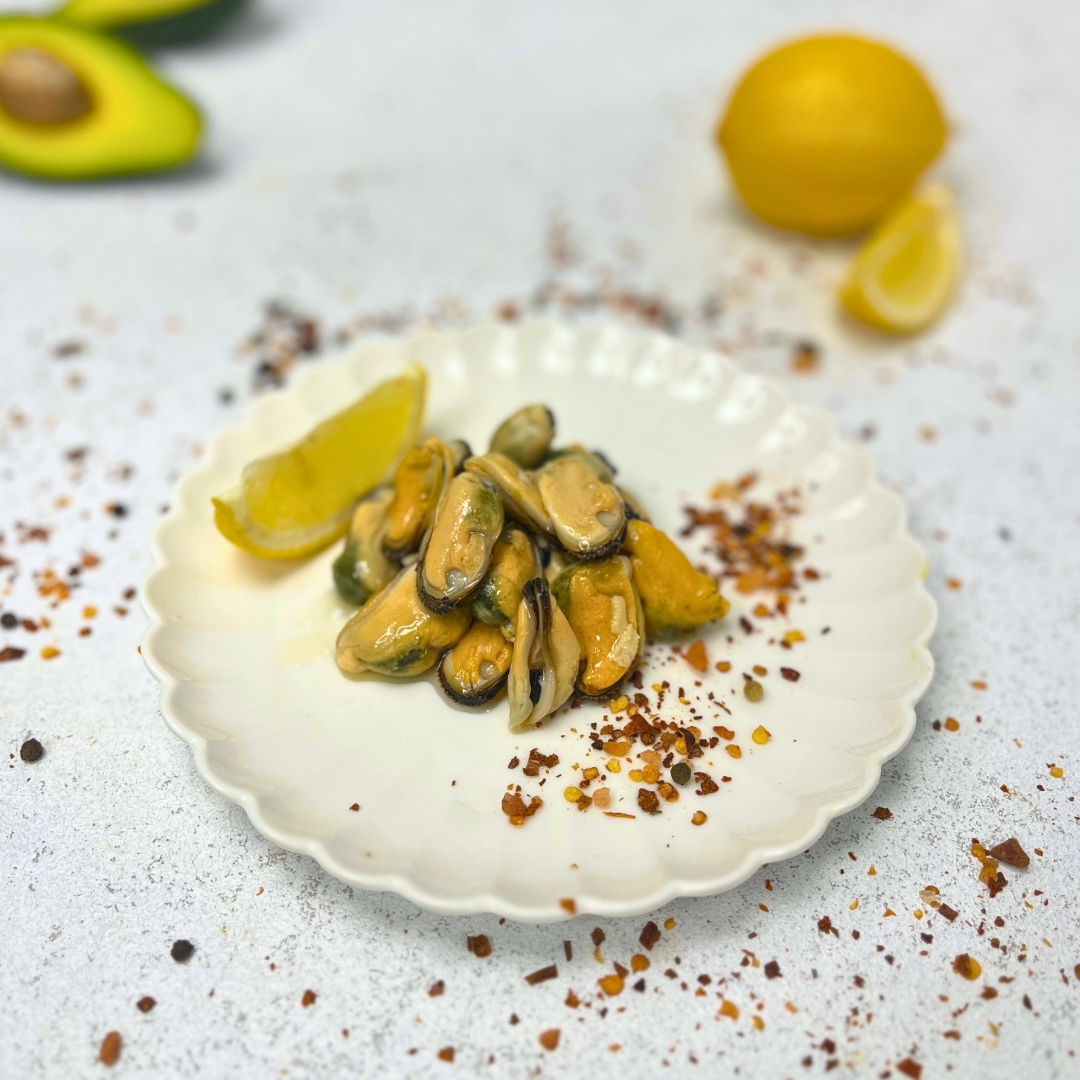 Мідії солені в олії з часниковою посипкою 170г_4.jpg